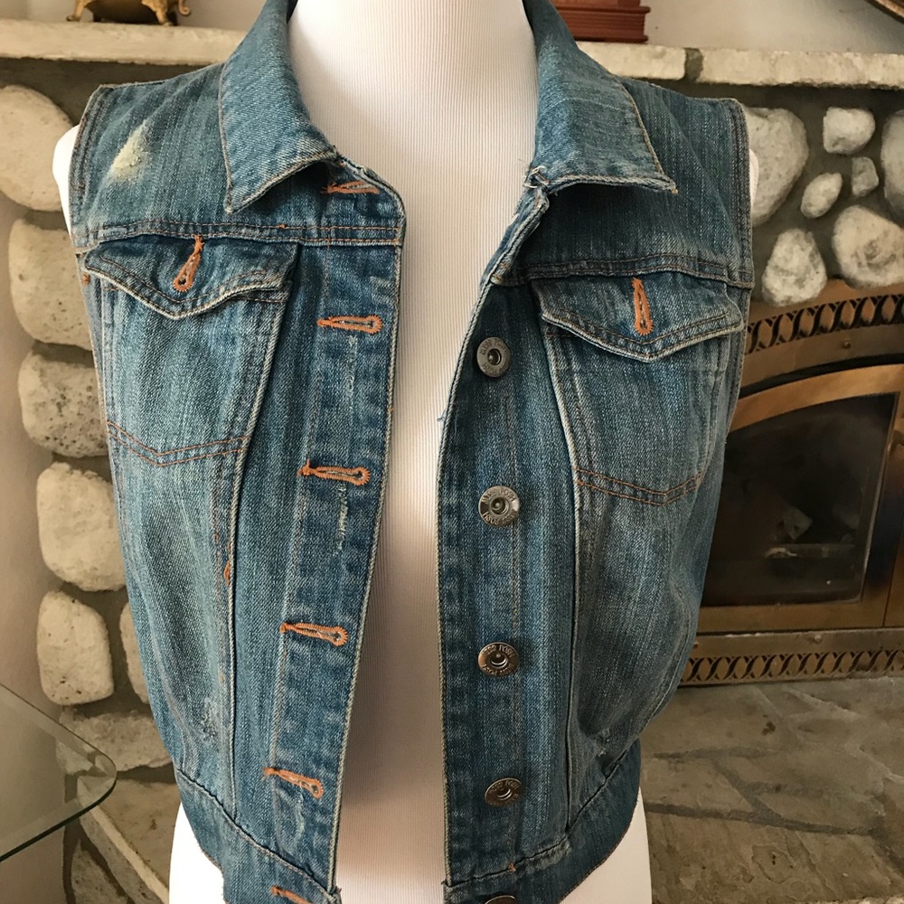 Jean Sleevless Jacket